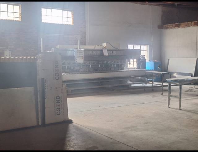 380M² WAREHOUSE TO LET IN NELSPRUIT INDUSTRIAL
